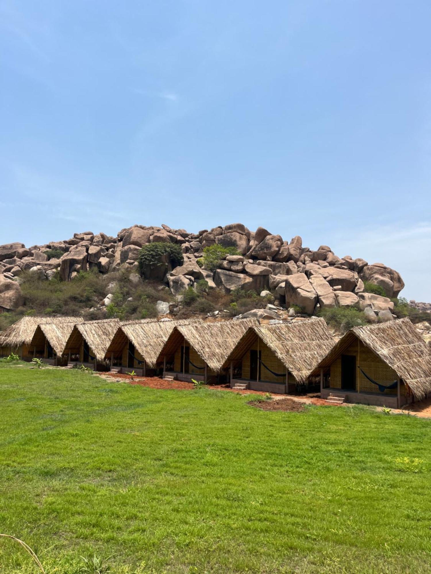 Tropical Hampi 호텔 외부 사진