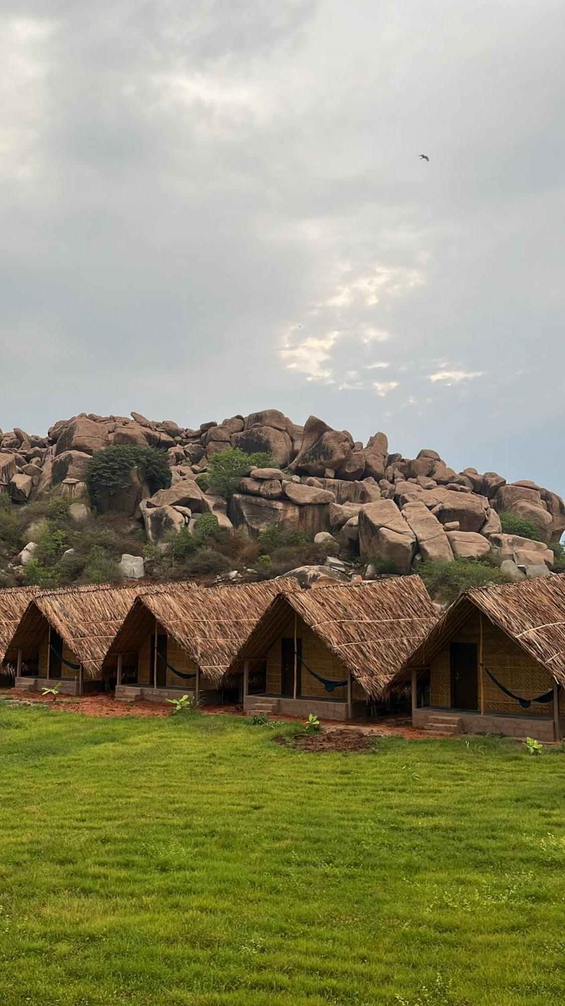 Tropical Hampi 호텔 외부 사진